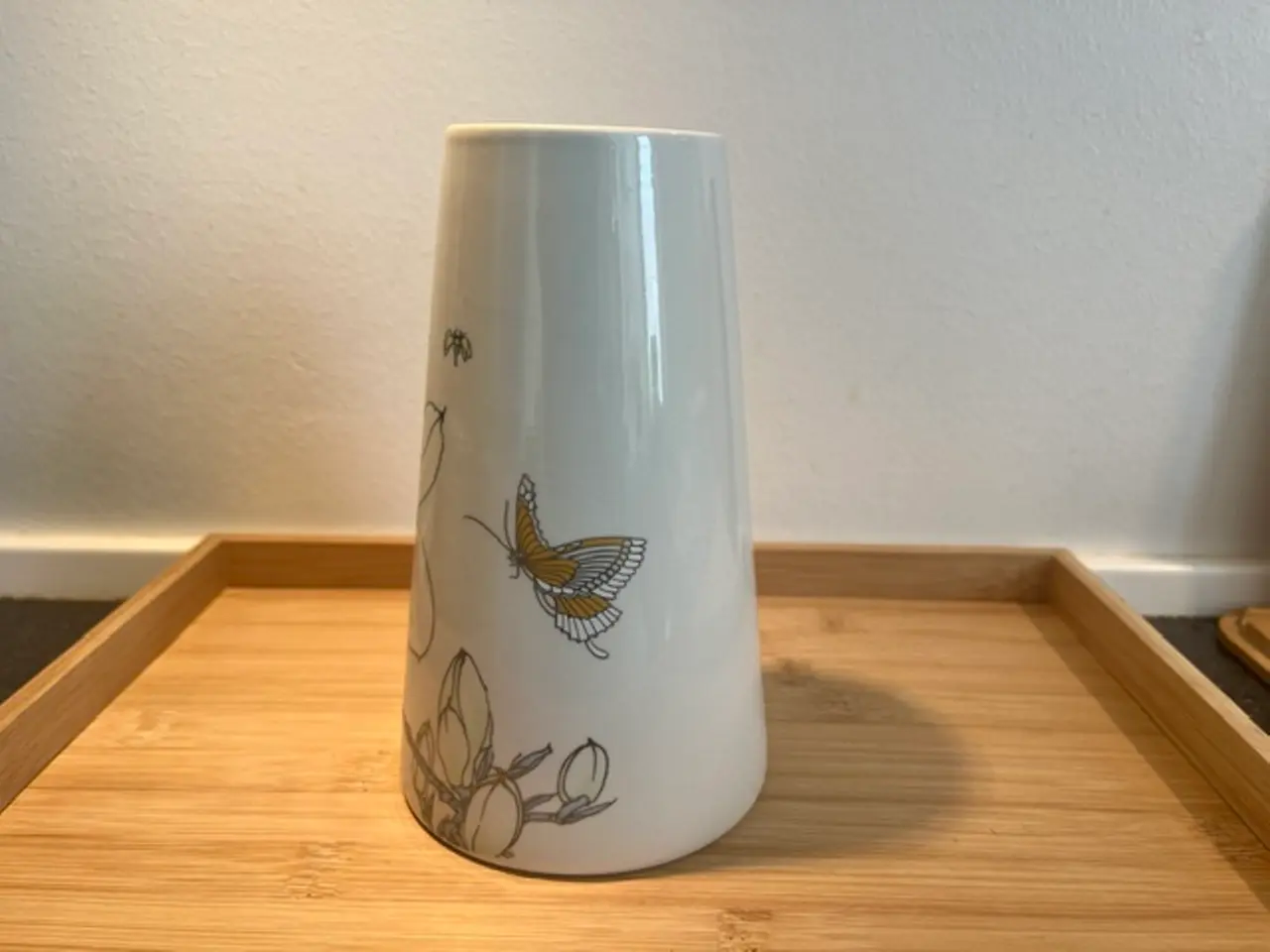 Billede 3 - Smuk unika porcelænsvase fra Hiiri – model Flora
