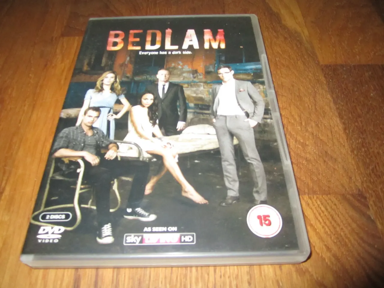 Billede 1 - BEDLAM. Every has a dark side.