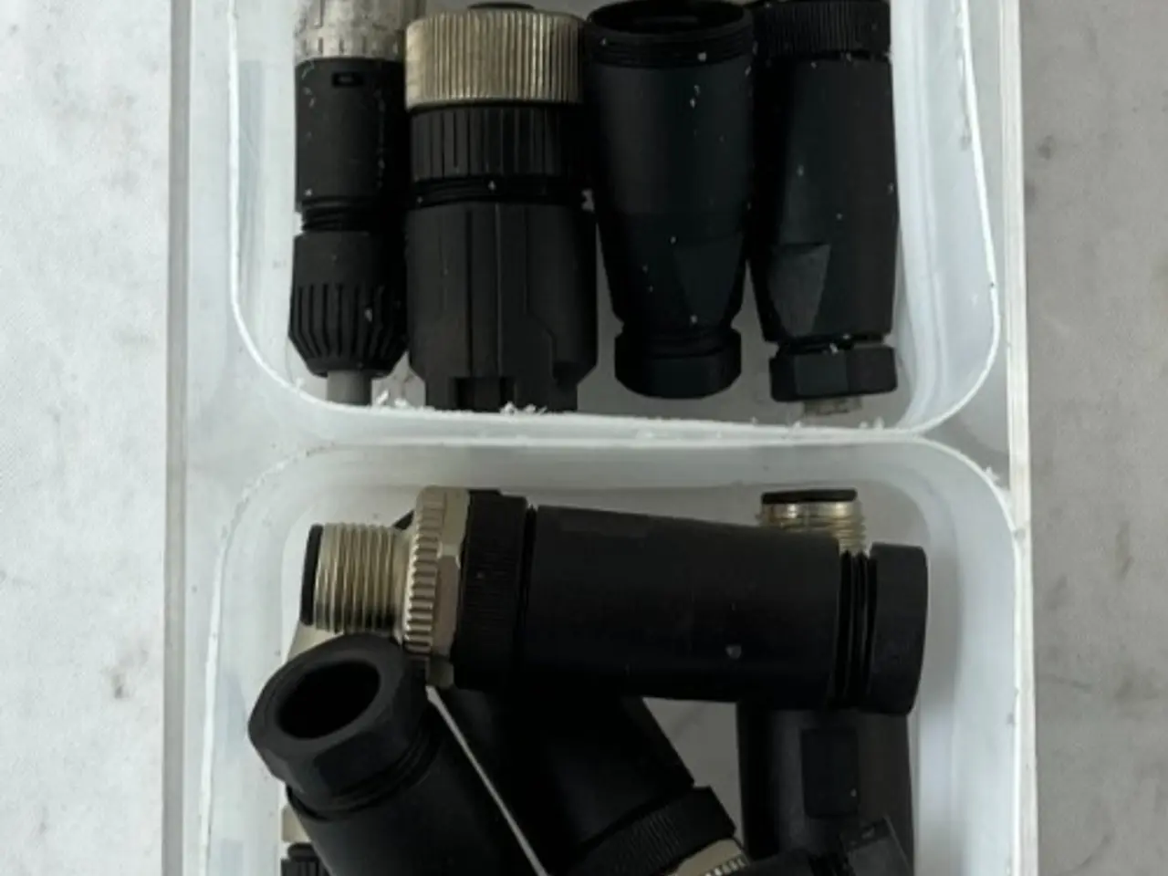 Billede 1 - M12 Field Wireable Connectors 4 & 5 Pin Angled