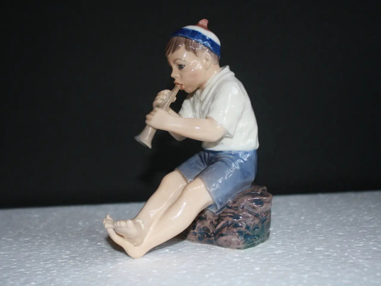 Billede 7 - Dreng med trompet, figur fra Dahl Jensen
