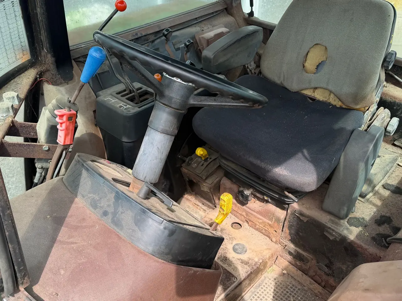 Billede 15 - John Deere 2140 med frontlift Fin stabil traktor