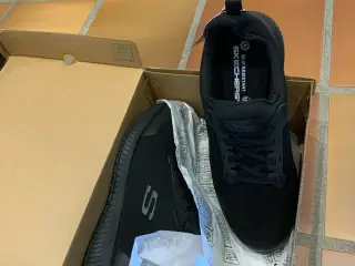 Skechers for safety slip resistant