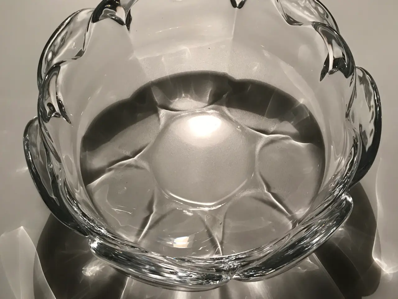 Billede 2 - Lotus skål 22 cm. i diameter. Står som nye.