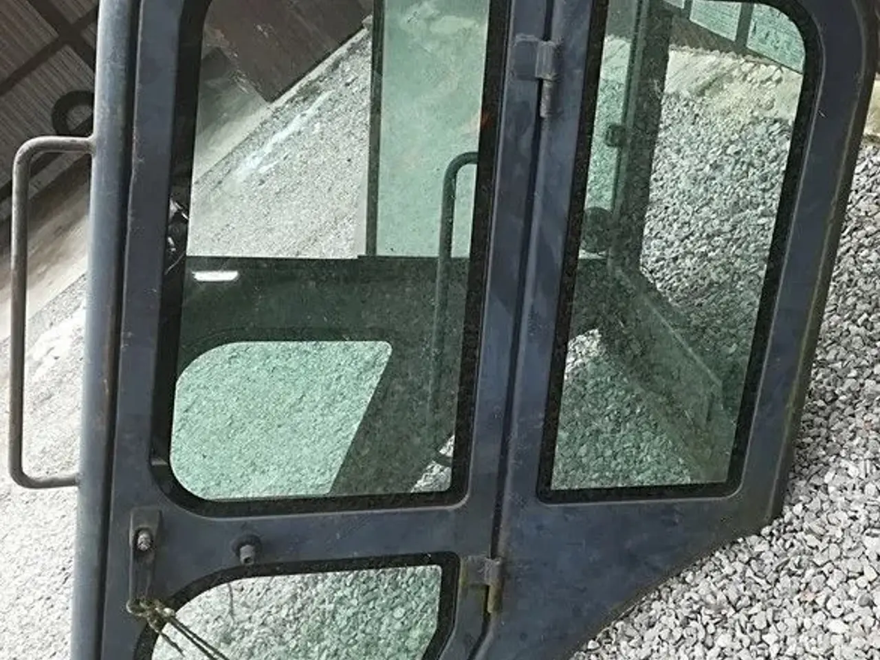 Billede 1 - Bobcat minigraver Gl. DØR X 320 322 323 325 KØBES
