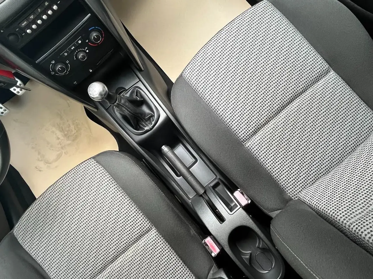 Billede 16 - Peugeot 207 1,6 HDi 92 Sportium