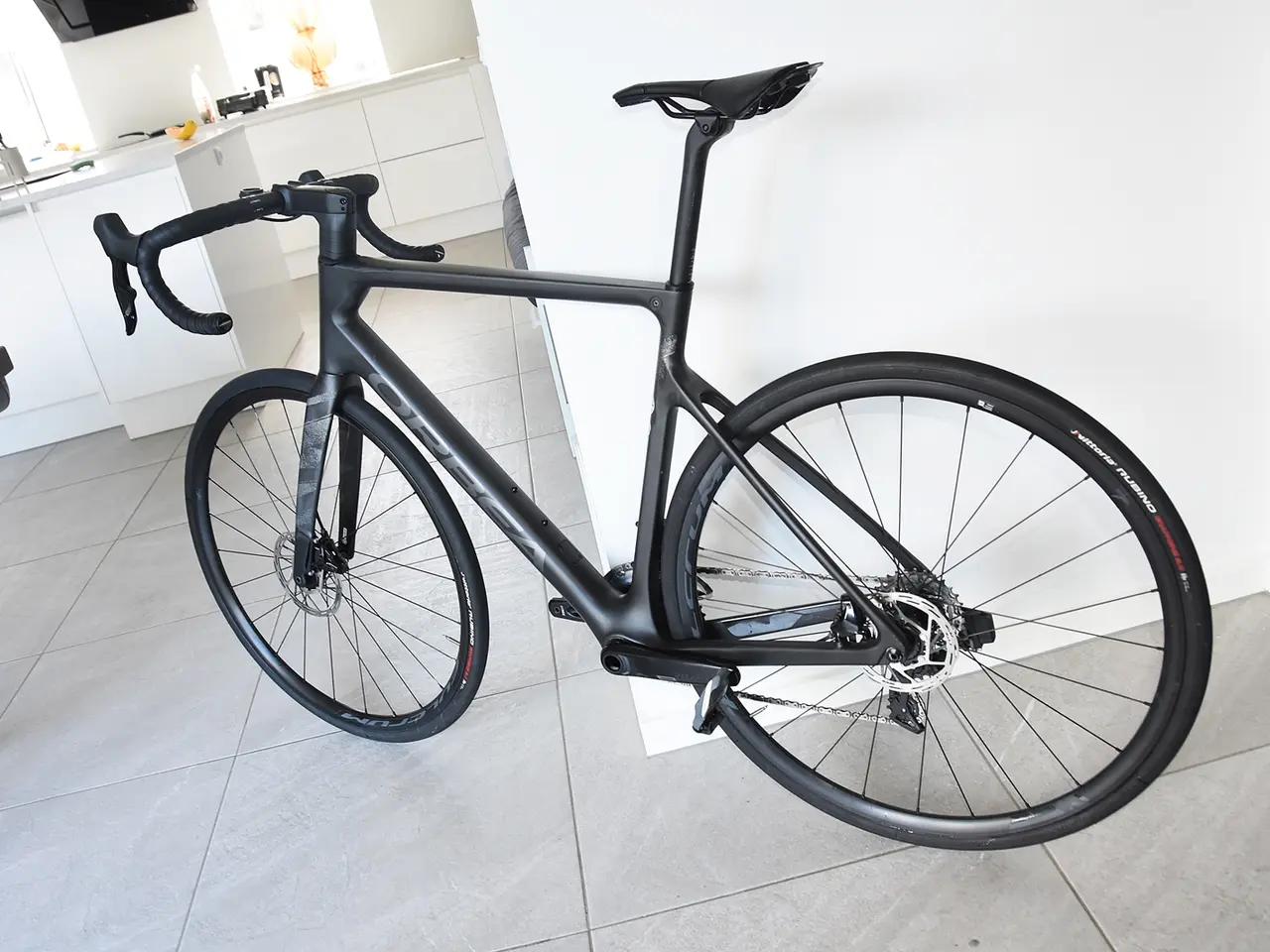 Billede 5 - næsten ny carbon racercykel