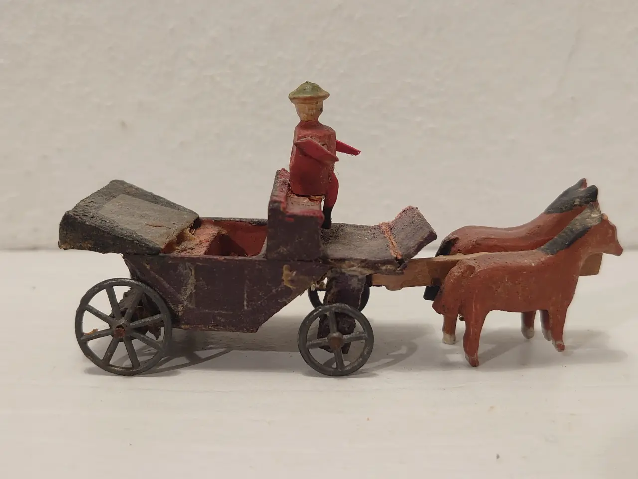 Billede 2 - Erzgebirge:Vogn med kaleche og kusk.Ca 1920