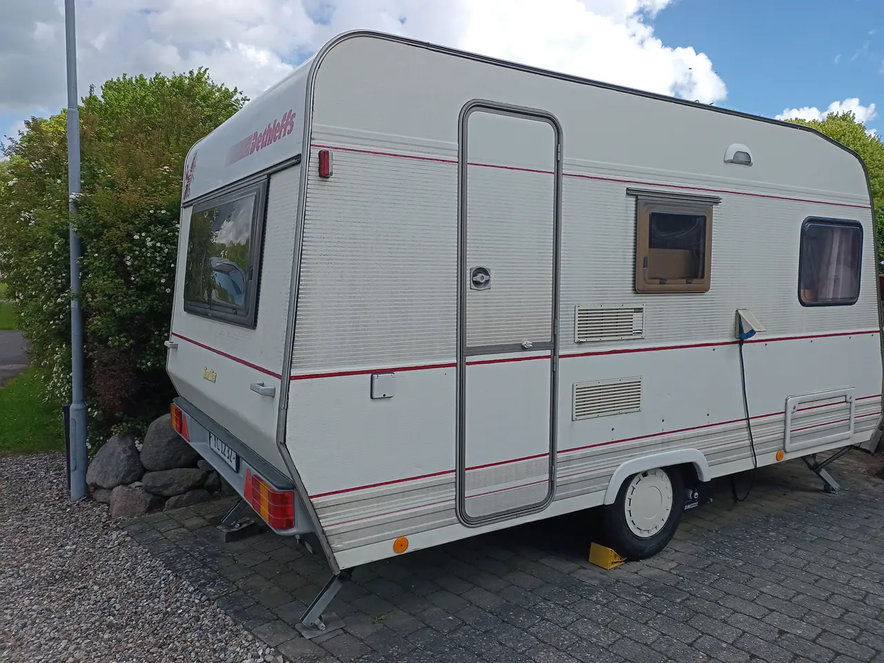 Billede 2 - Campingvogn med alt tilbehør og udstyr
