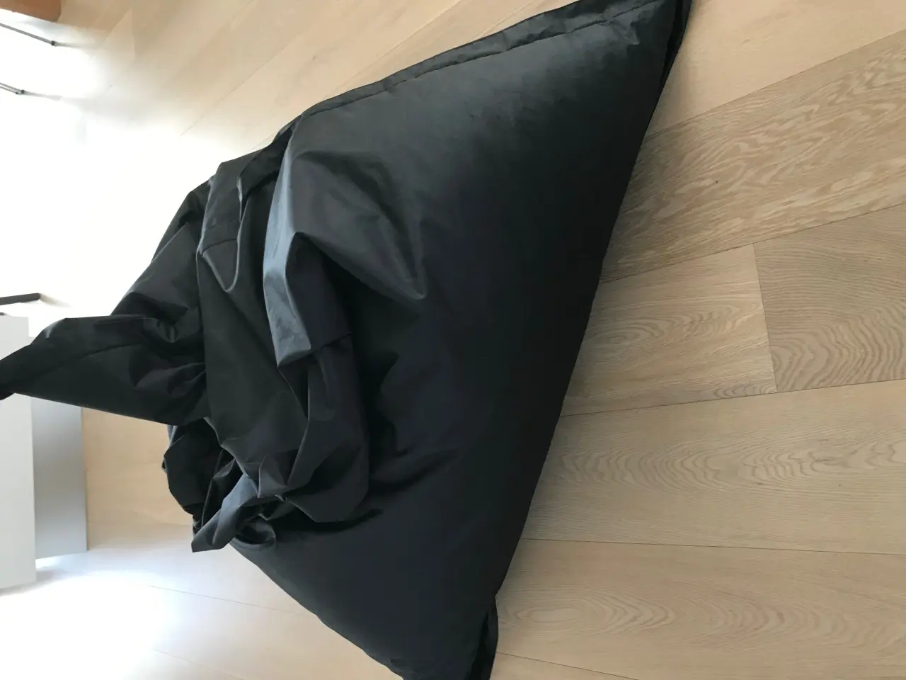 Billede 1 - Sort sækkestol