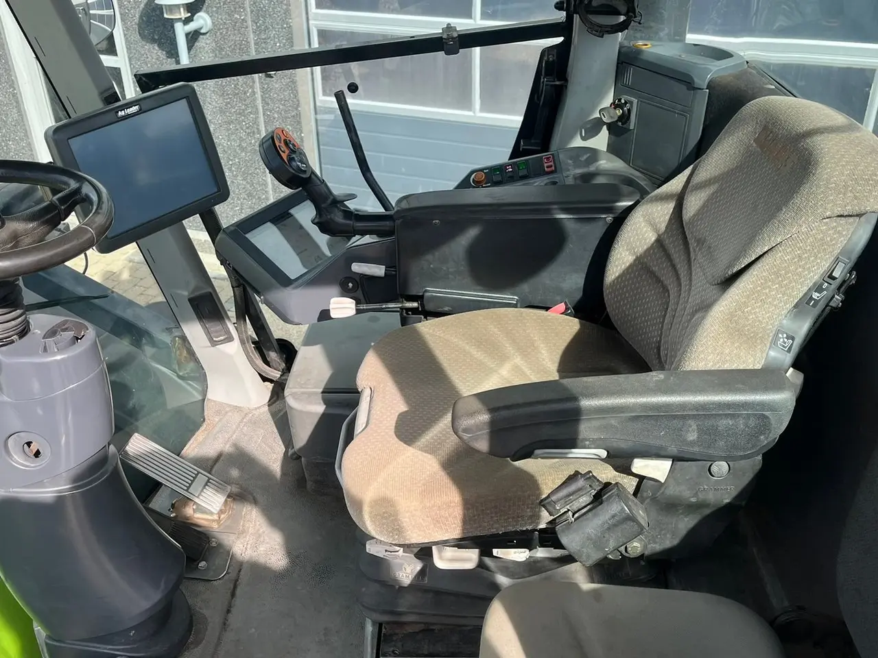 Billede 11 - CLAAS XERION 3800 Med frontlift