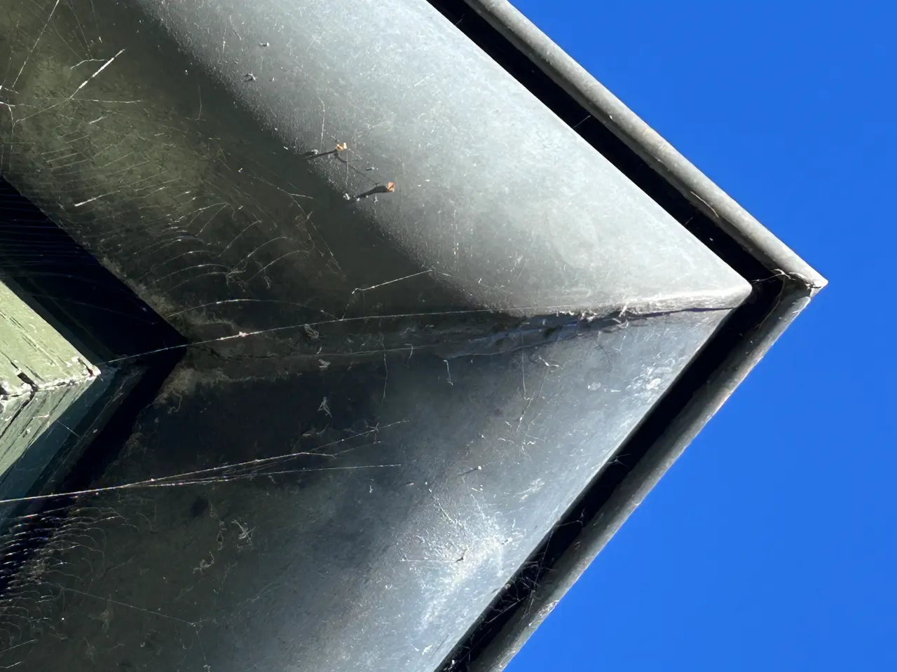 Billede 4 - Ca. 84 meter brugte zinktagrender sælges