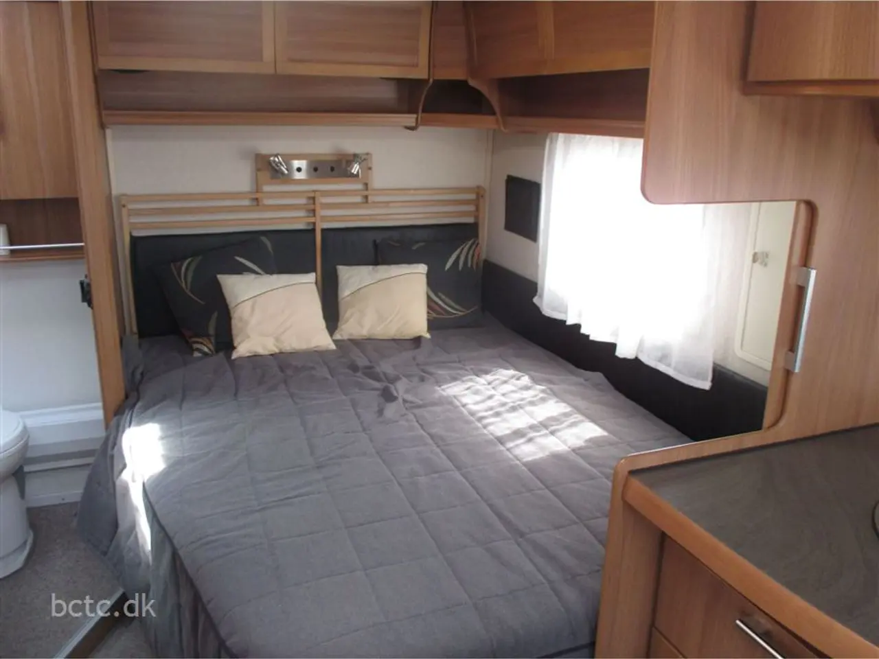 Billede 6 - 2011 - Kabe Royal 520 XL KS