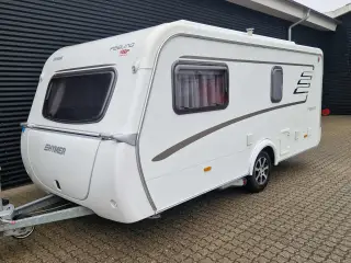 2014 - Hymer Feeling 425