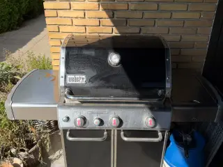 Weber Genesis 