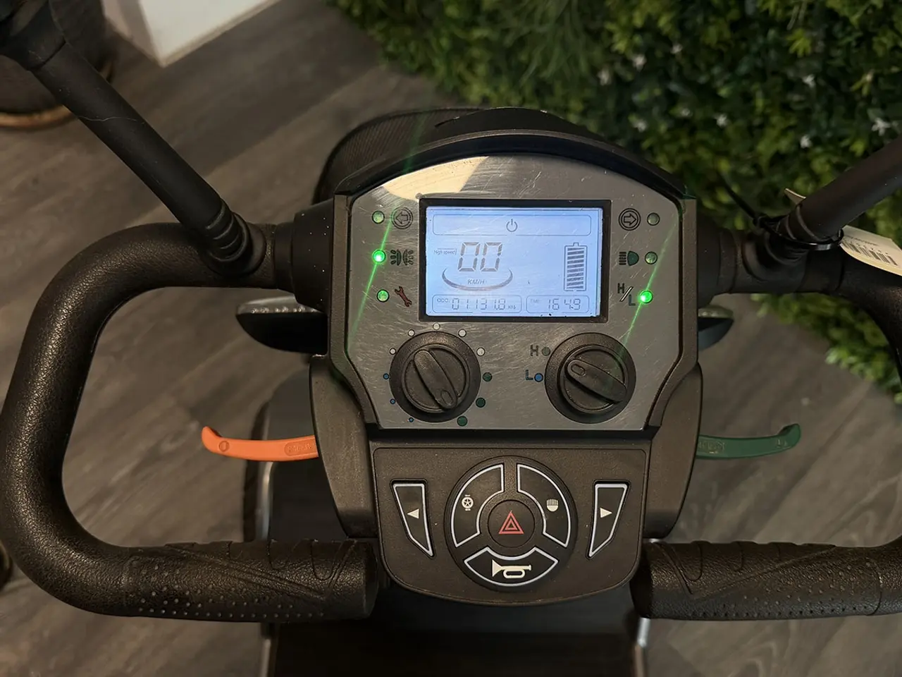 Billede 3 - LM-500 grå