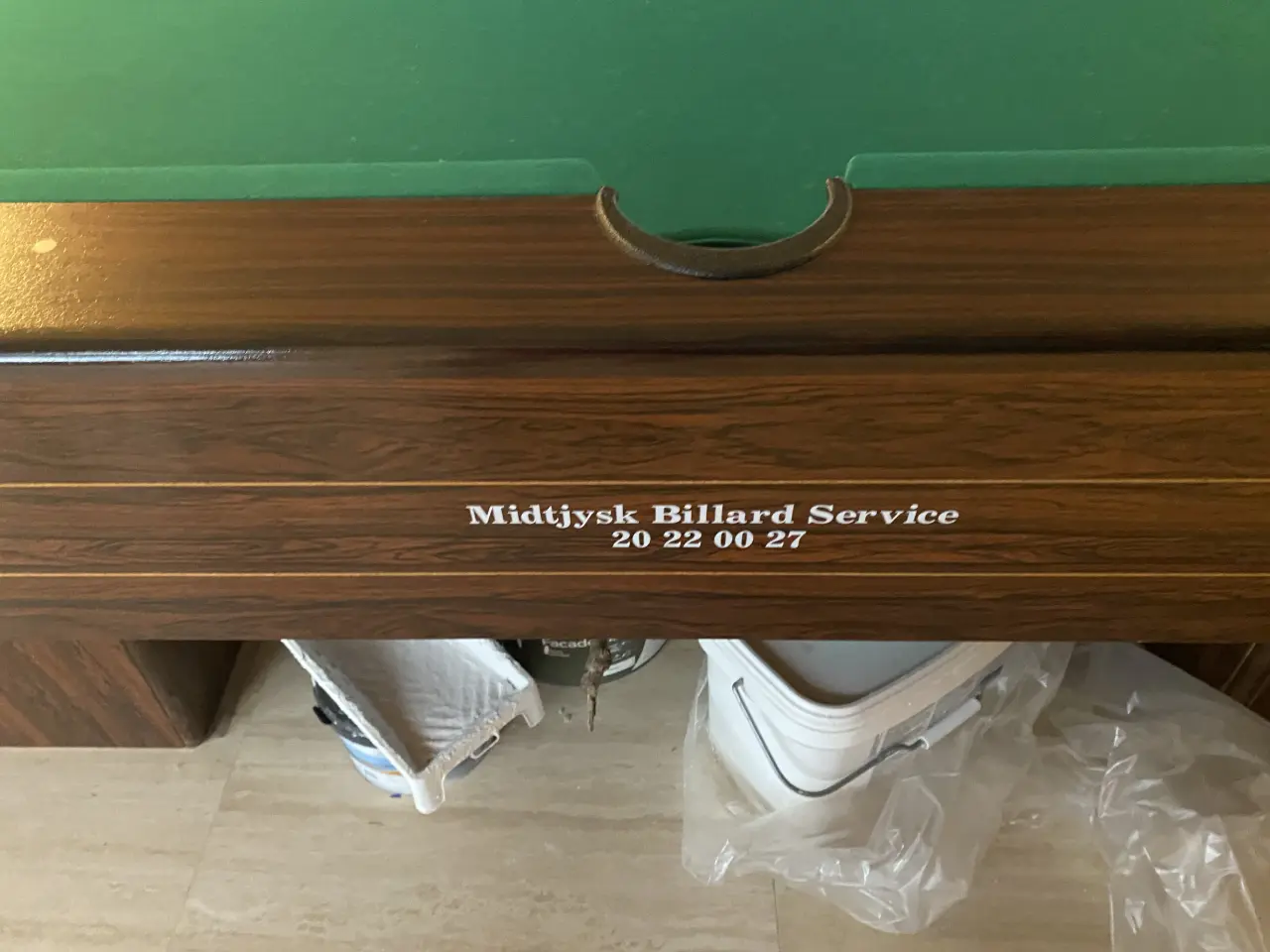 Billede 4 - Poolbord med udstyr - velholdt