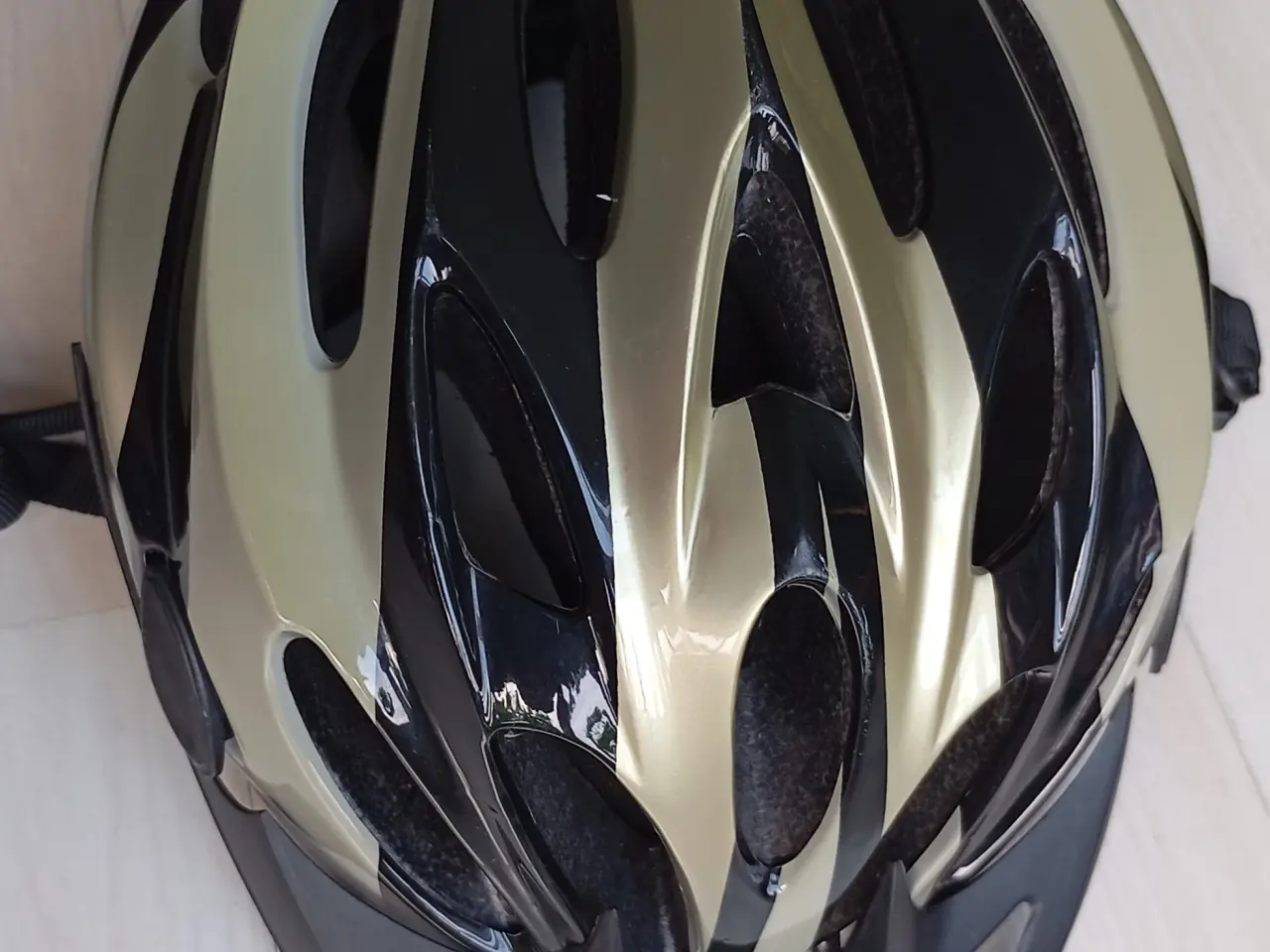 Billede 2 - Cykelhjelm str. 53-57 cm.