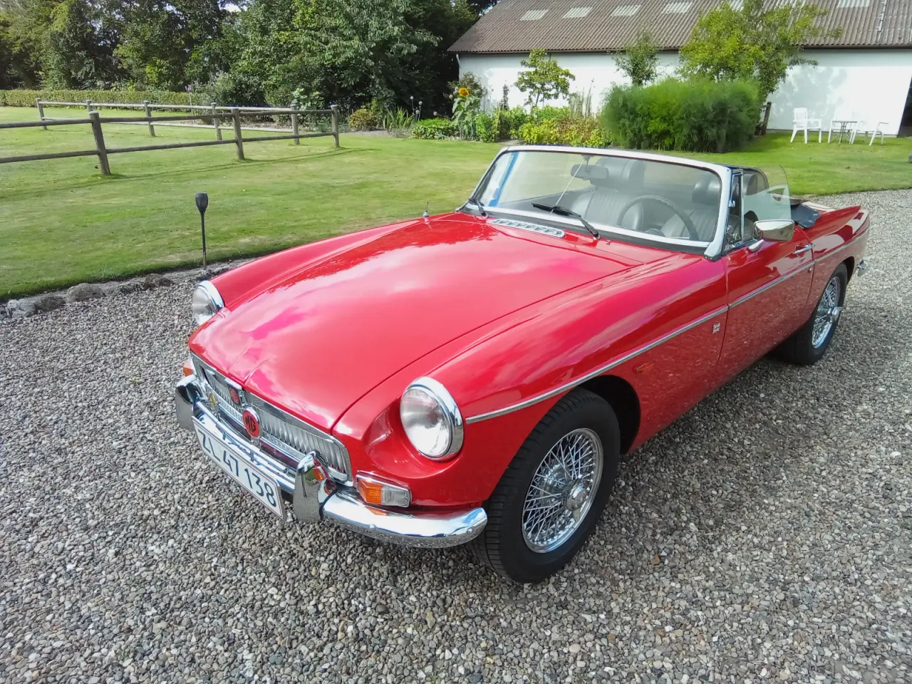 Billede 2 - RØD MGB ÅRG 1973 MED ELEKTRISK OVERDRIVE 