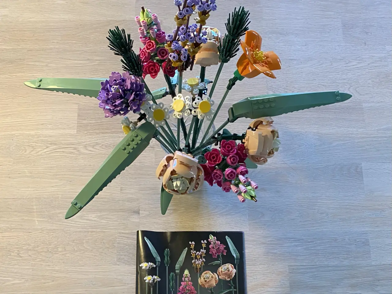Billede 1 - LEGO blomsterbuket 10280