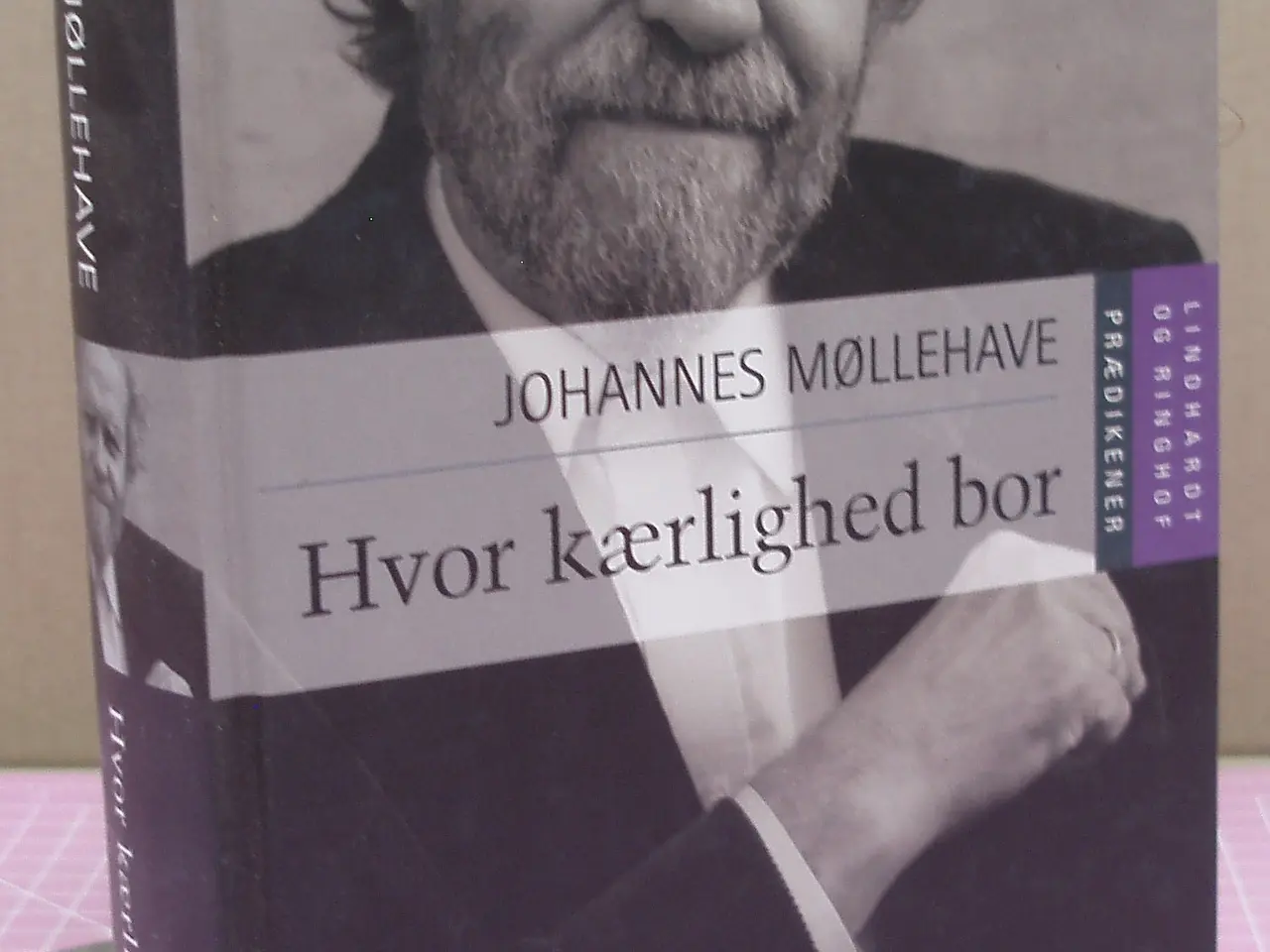 Billede 1 - Hvor kærlighed bor af Johannes Møllehave