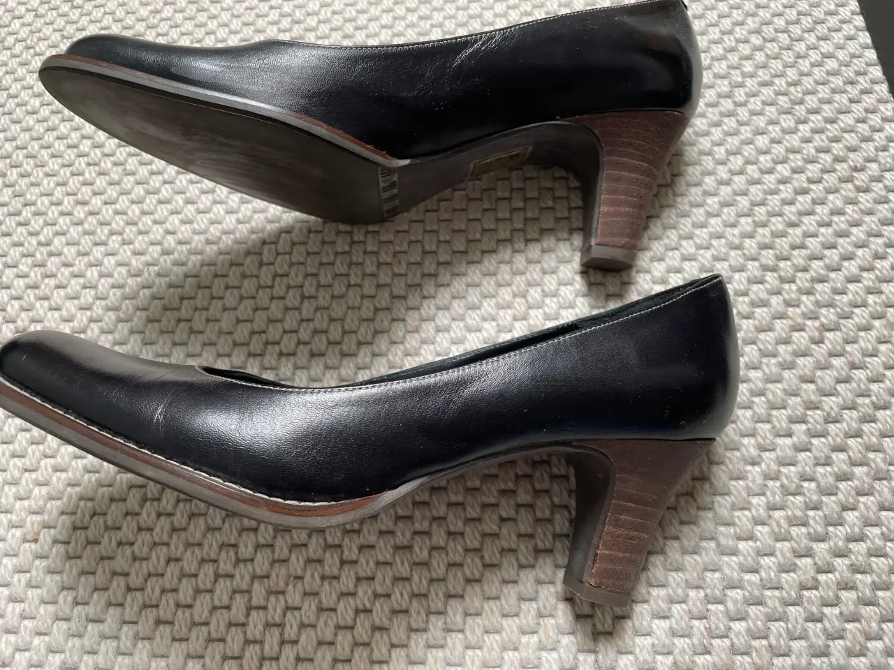 Billede 2 - Billi Bi pumps i sort str. 37