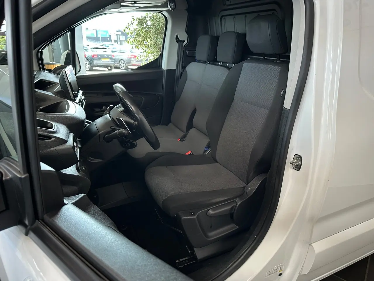 Billede 6 - Peugeot Partner 1,5 BlueHDi 130 L2V2 Ultimate EAT8 Van