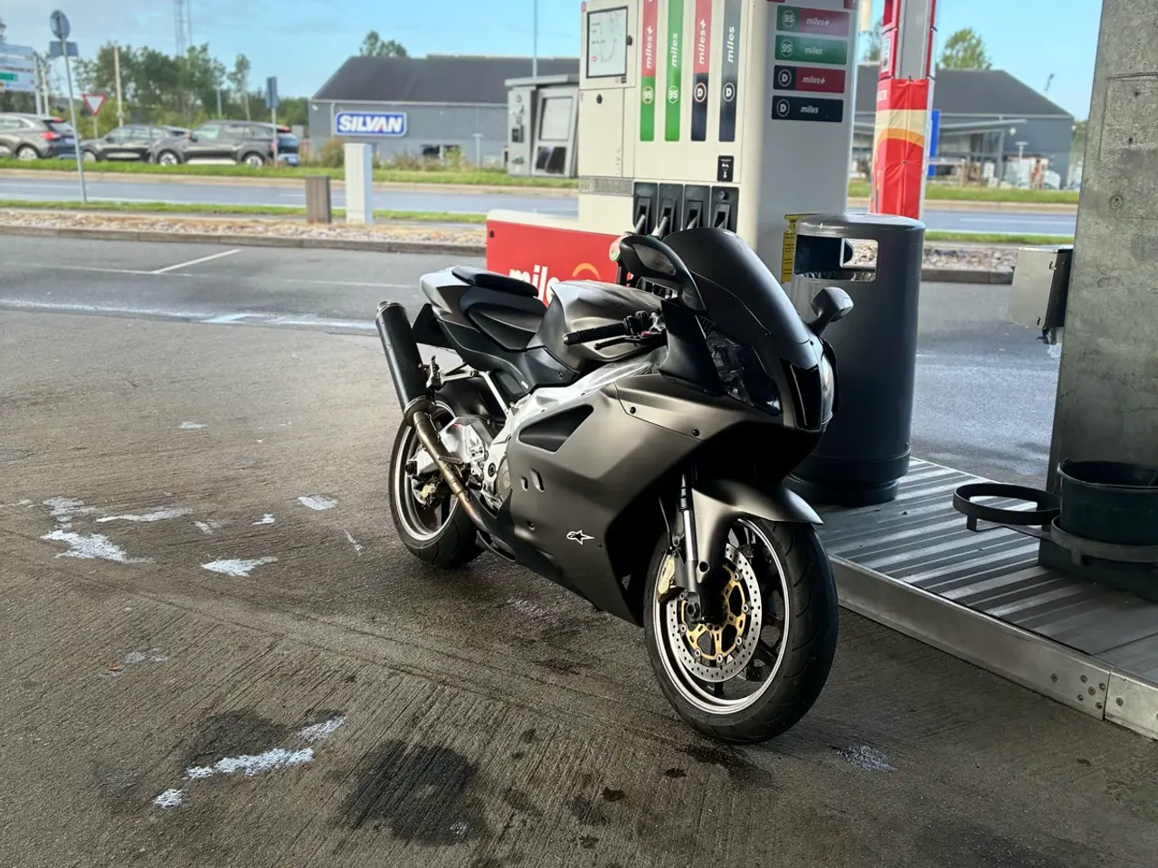 Billede 9 - Aprilia RSV 1000RR