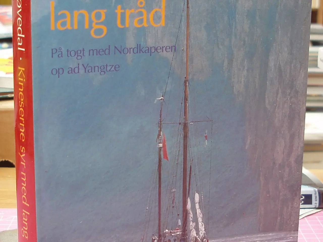 Billede 1 - Kineserne syr med lang tråd af Troels Kløvedal