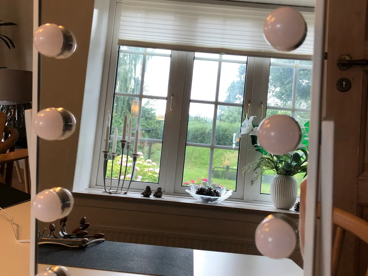 Billede 1 - NOOA Hollywood makeup spejl