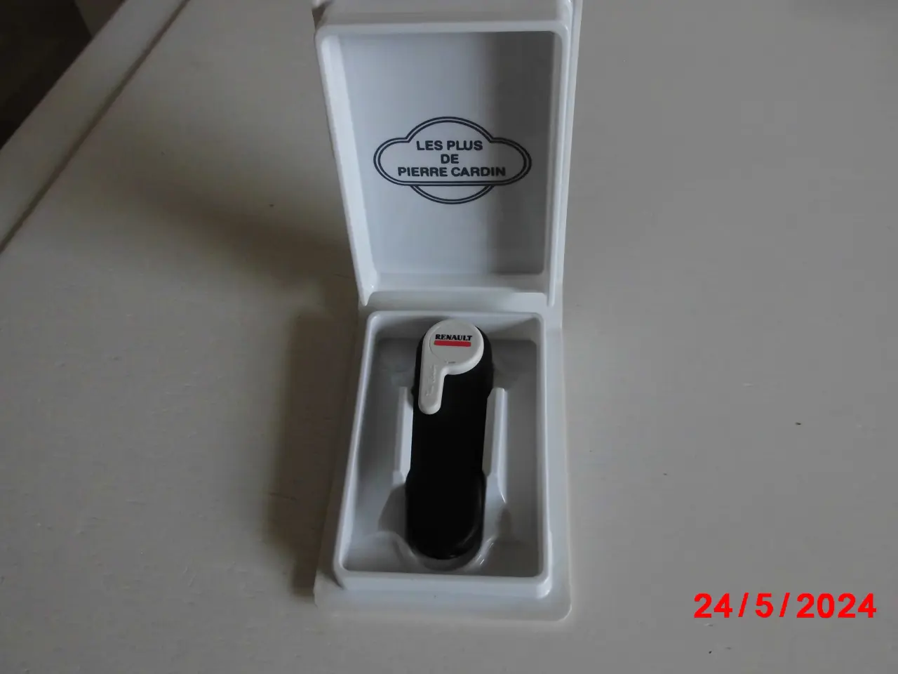 Billede 1 - Pierre Cardin Ligter
