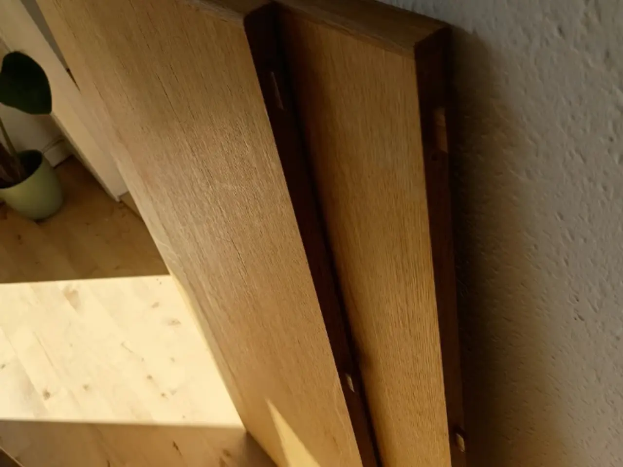 Billede 6 - Eksklusivt design bord I massiv egetræ