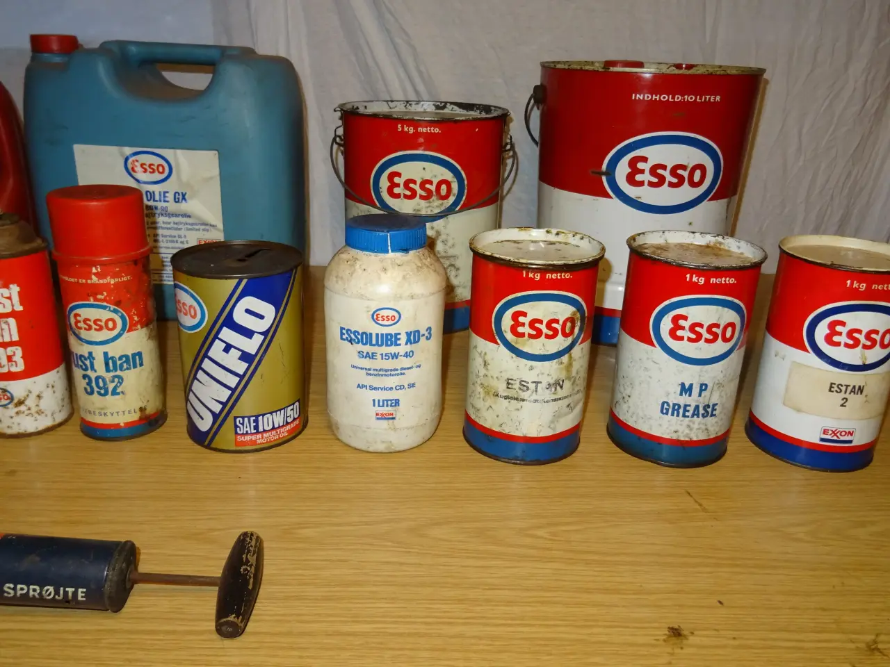 Billede 5 - Esso samling stor af dåser, oliedunke m.m