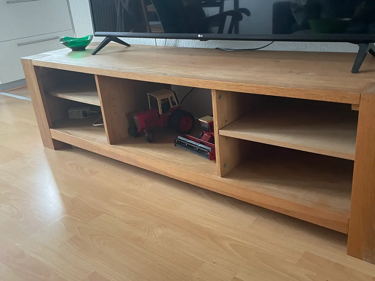 Billede 1 - TV bord i eg