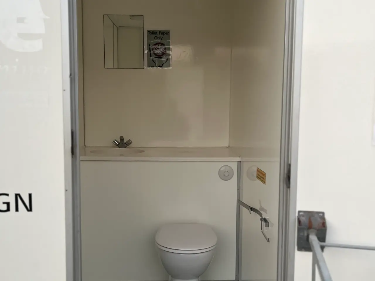 Billede 7 - Toiletvogne x 2 udlejes 