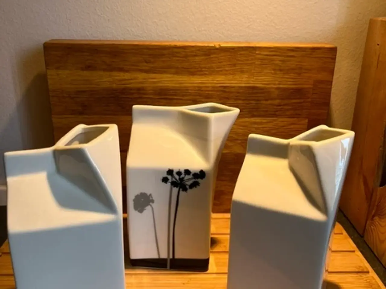 Billede 1 - Vase-trio 2 Seletti & 1 Zone - ½ liter mælkekarton