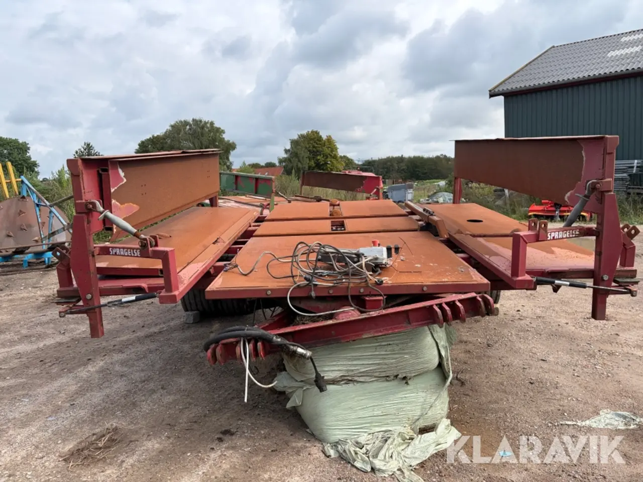 Billede 2 - Ballevogn Spragelse S25 med hydrauliske sider og vægt