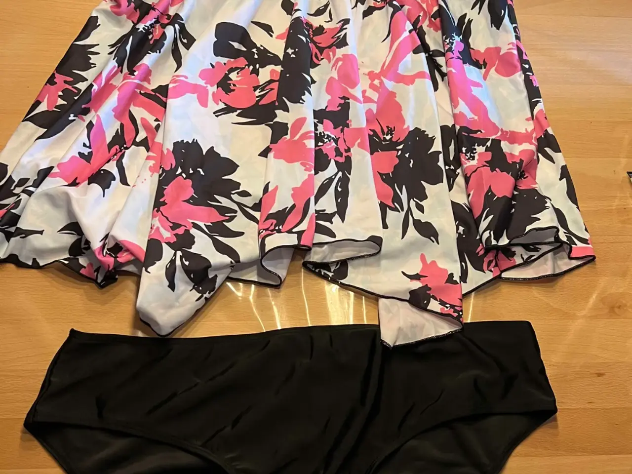 Billede 5 - Tankini'er.