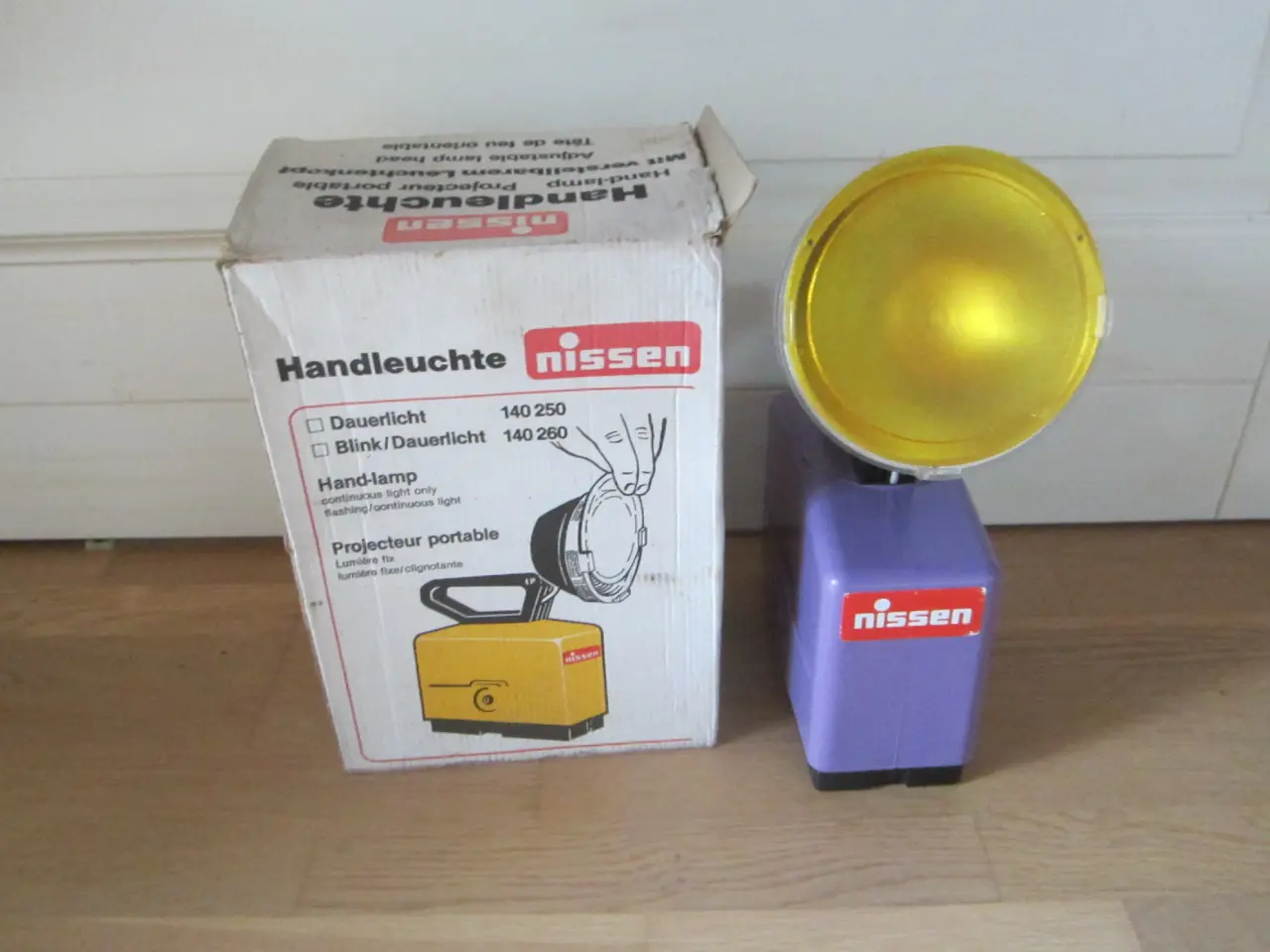 Billede 2 - Fin som ny Nissen stor Håndlampe 140260