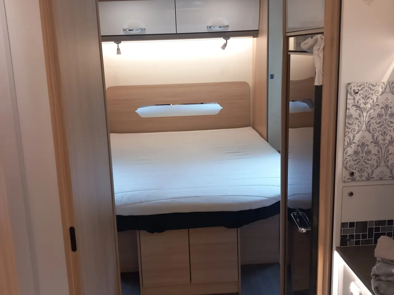 Billede 2 - Købes Autocamper