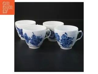 4 kopper med blå blomst motiv fra Royal Copenhagen (str. 4 stk Ø 8,5 cm)