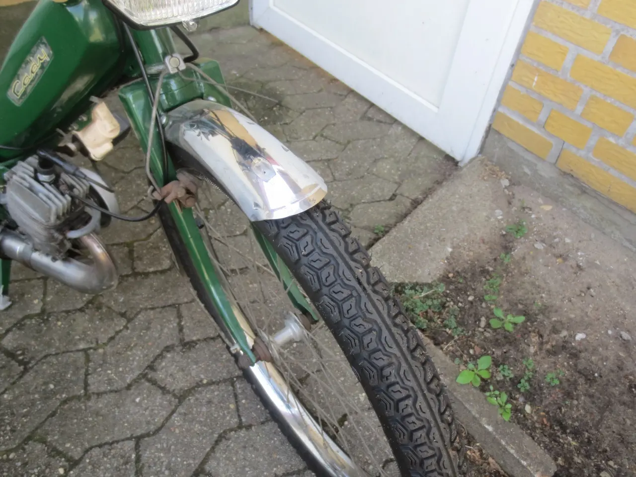 Billede 7 - 1 stk Cady Model Motobecane Med Nye dæk