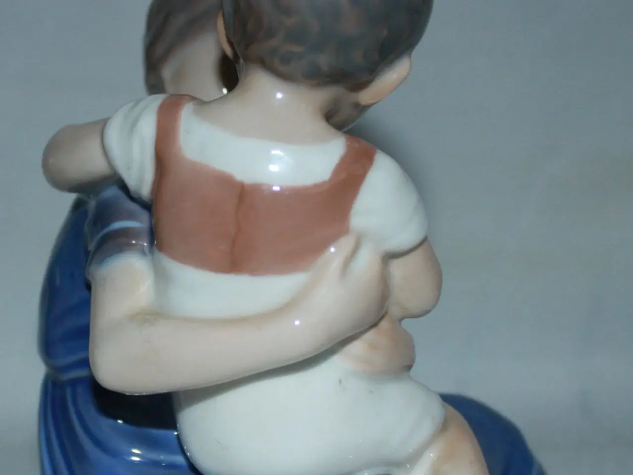Billede 6 - Porcelændfigur "legende børn" fra B&G
