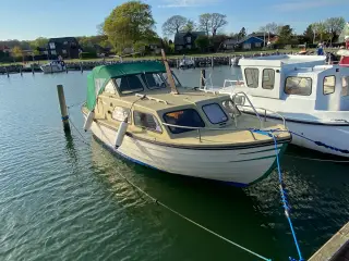 Skilsø 23 motorbåd