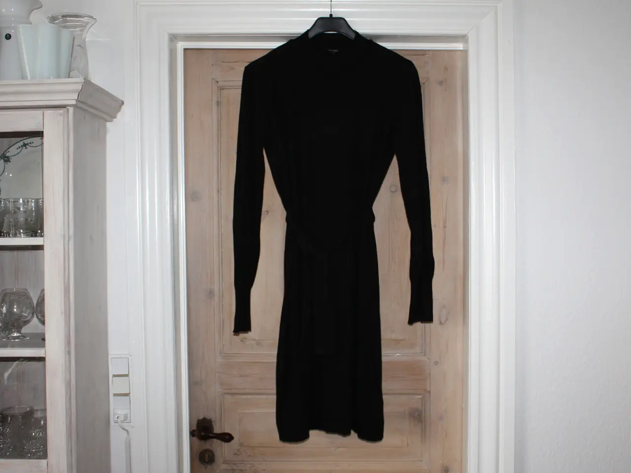 Billede 1 - Kjole Esmara str. L strik 80% viscose 20% polyamid