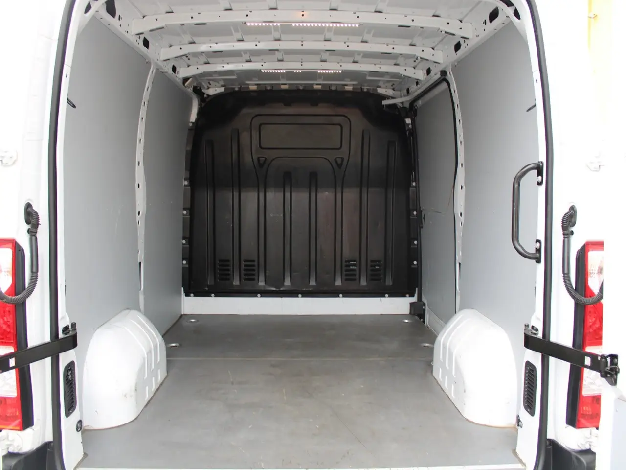 Billede 11 - Renault Master IV T28 2,3 dCi 135 L1H1 Kassevogn