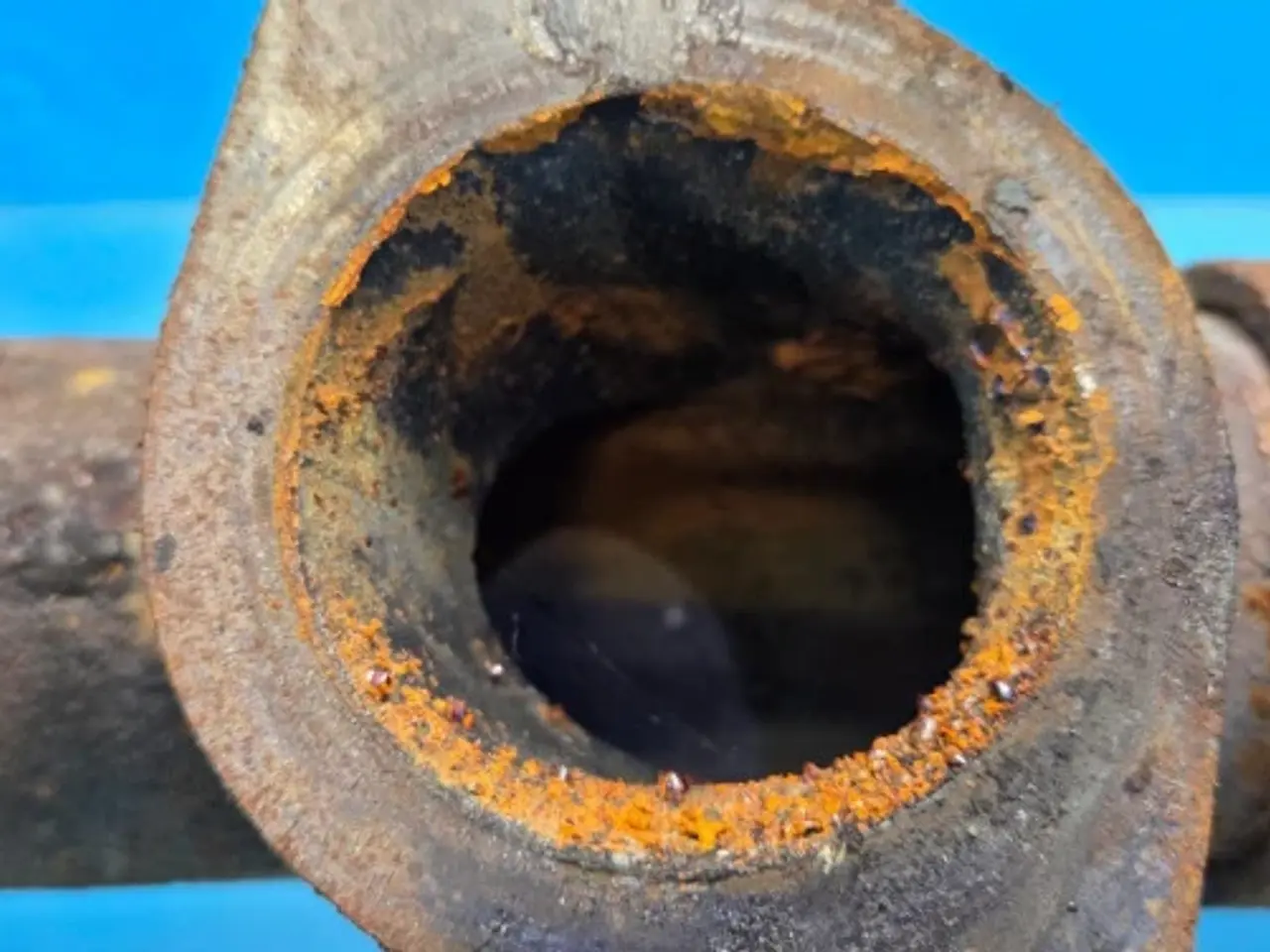 Billede 8 - John Deere 6125HZ001 Udstødningsmanifold R116838