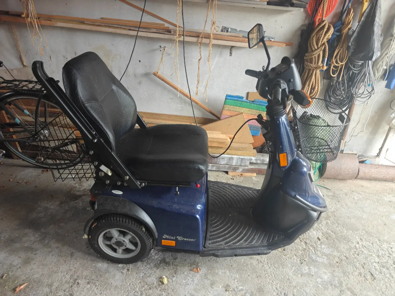 Billede 1 - El-scooter 3-hjulet blå