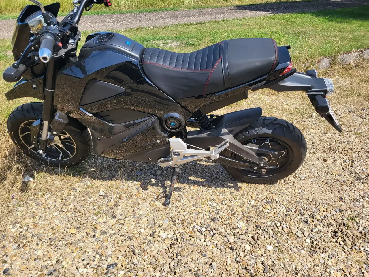 Billede 1 - Fabriksny EL-knallert 45 Km/t