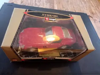 Ferarri GTO 250 årgang 1964 1 : 18 Modelbil