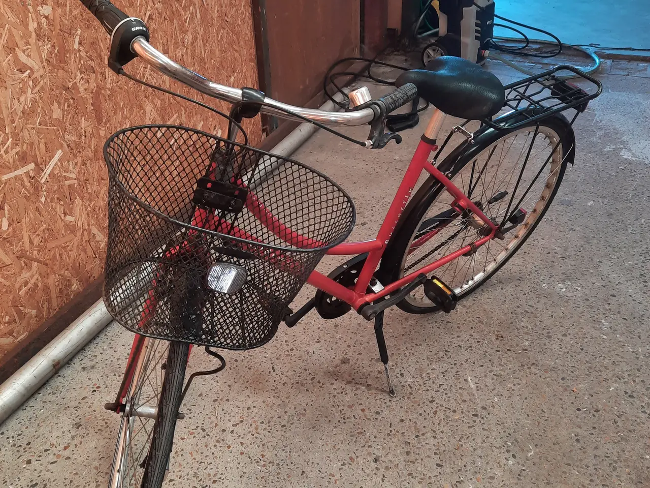 Billede 3 - Pigecykel til ca 12 år